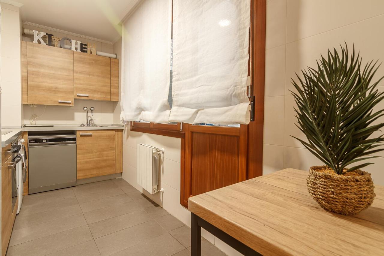 ビルバオOlabeaga, Vivienda Turistica Urbana De Diseno Con Wifiアパートメント エクステリア 写真
