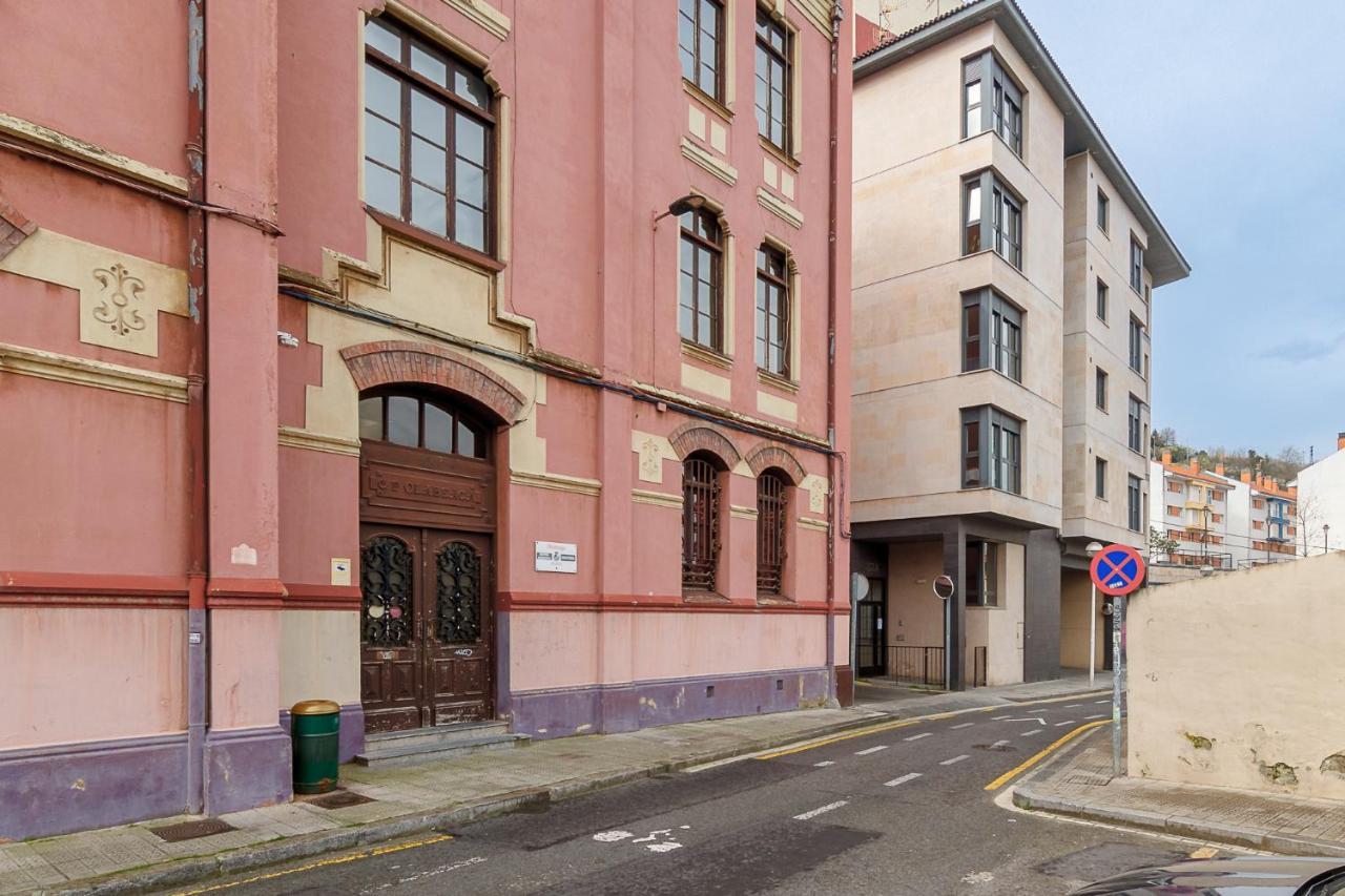 ビルバオOlabeaga, Vivienda Turistica Urbana De Diseno Con Wifiアパートメント エクステリア 写真