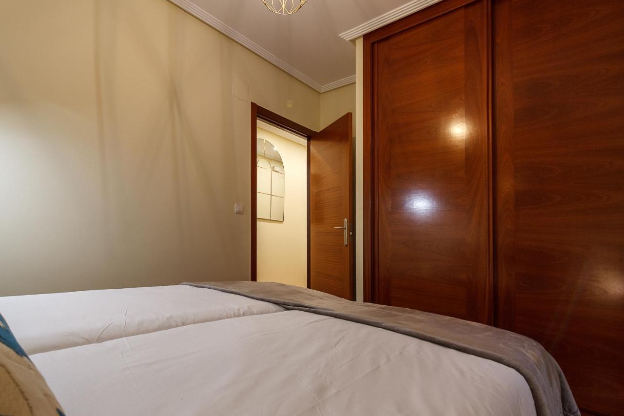 ビルバオOlabeaga, Vivienda Turistica Urbana De Diseno Con Wifiアパートメント エクステリア 写真